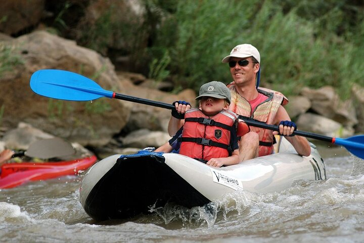 Rentals: 1-Day Inflatable Kayak (2 Persons) - Photo 1 of 2